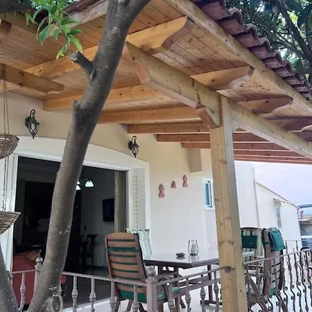όμορφο και άνετο σπίτι στη χαλκίδα Vila *